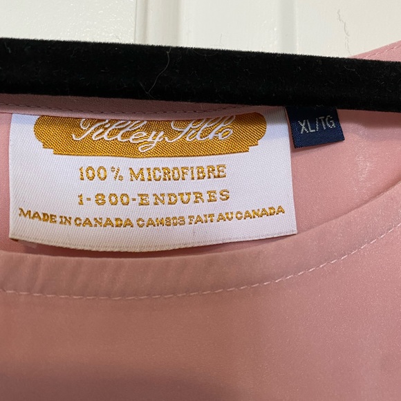 🎉5/$30 - Vintage tank top - Picture 2 of 3